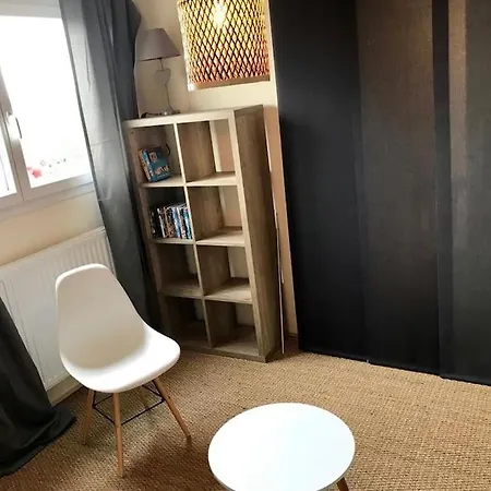 Holiday home Jolie Maison Neuve Proche 3 Frontieres *