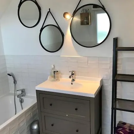 Jolie Maison Neuve Proche 3 Frontieres *